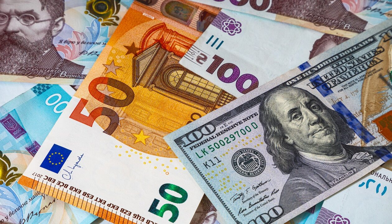 Прямі іноземні інвестиції в Україну скоротились більш як на чверть