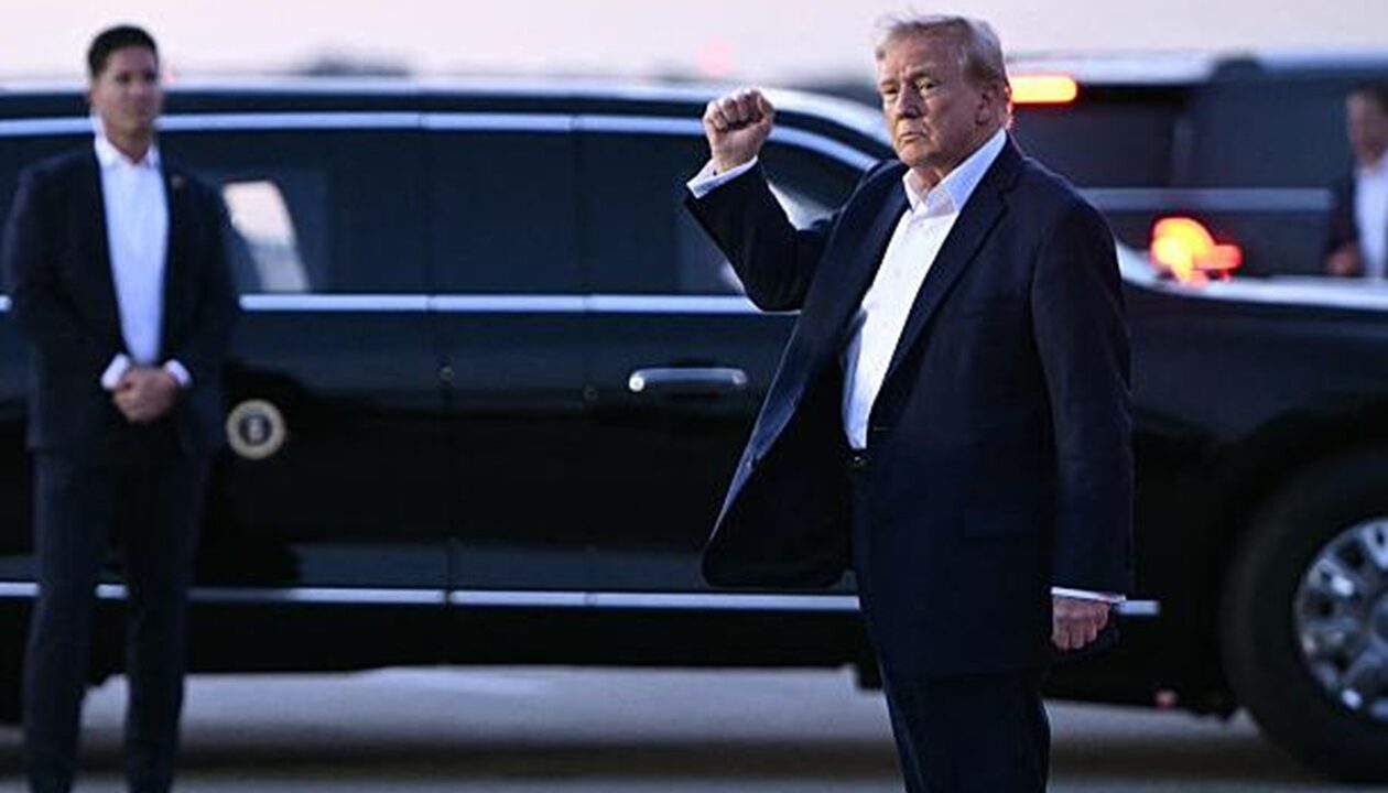 Трамп звільнив від мит смартфони та комп'ютери