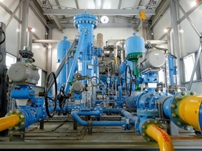 Уперше за рік ціни на газ в Україні вищі за європейські