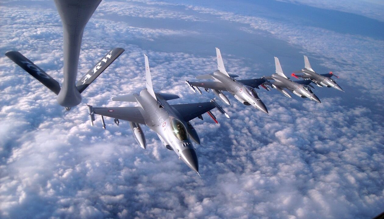 У США схвалили новий пакет допомоги Україні для обслуговування F-16