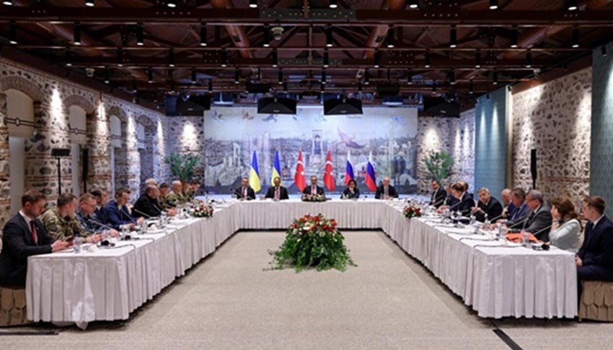 Китай відреагував на переговори України і Росії