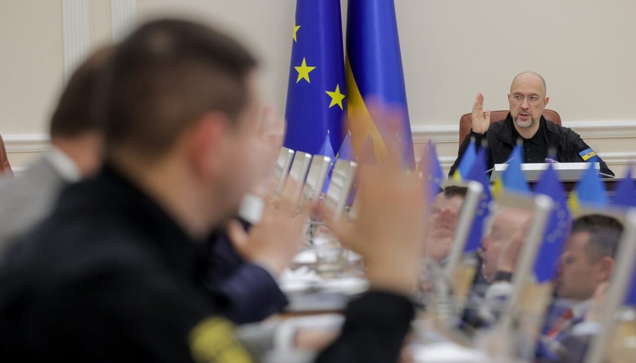 Уряд виділив на виплати за програмою Національний кешбек 2,4 млрд грн