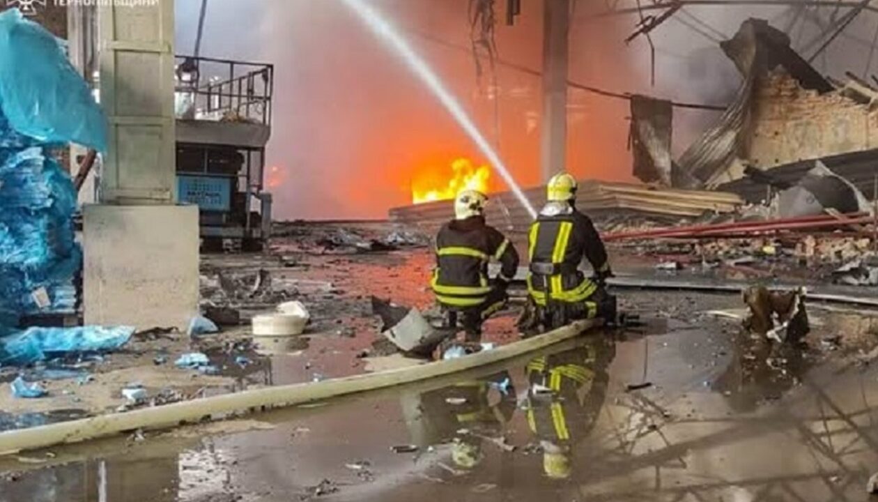 У Тернополі уражені інфраструктурні об’єкти, частина міста без світла
