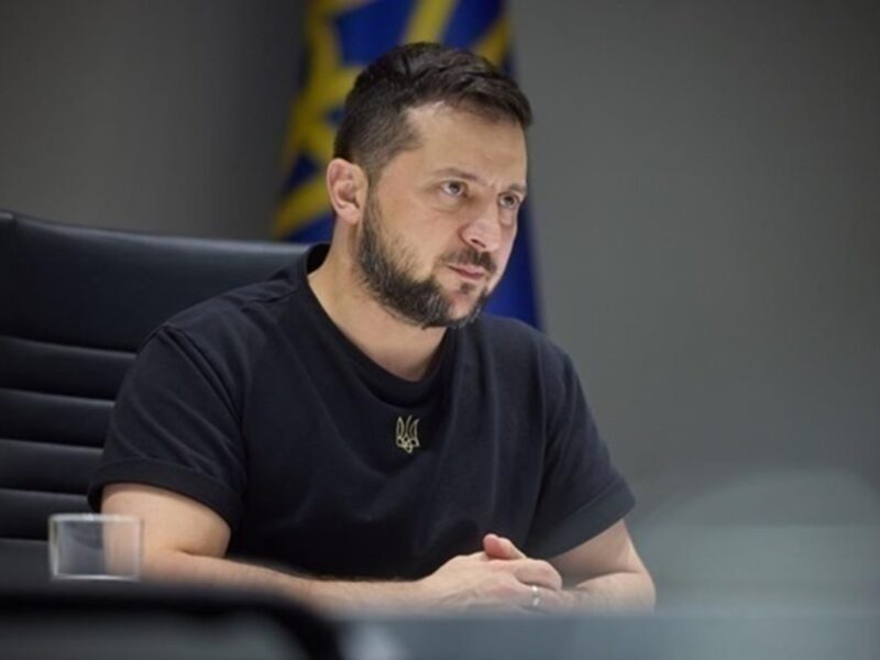 Україна потребує інвестицій у зброю - Зеленський