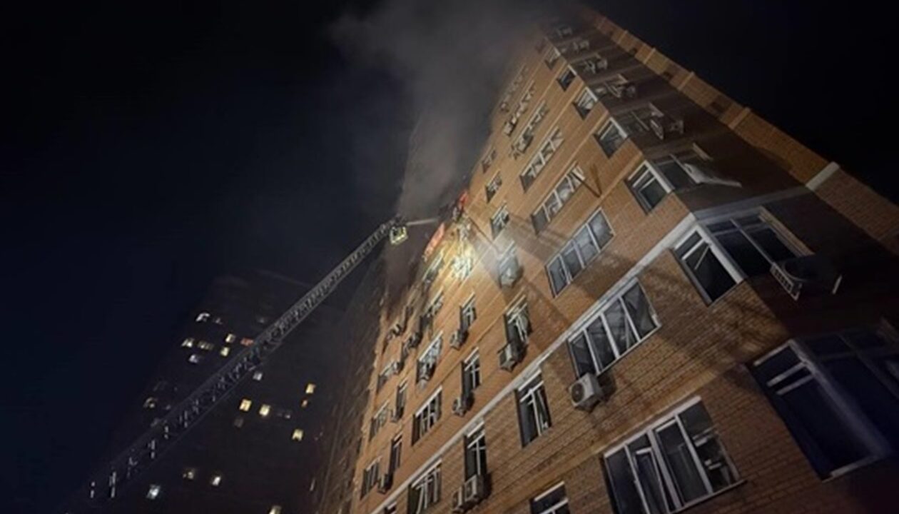 Одеса під атакою дронів, є влучання