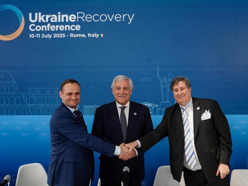 На відновлення України залучили додаткових €3,6 млрд - Кулеба