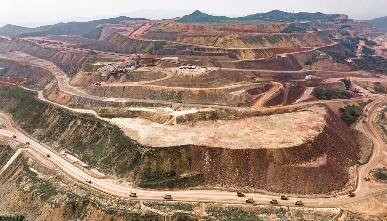 Китай збільшив експорт рідкоземів на 60%