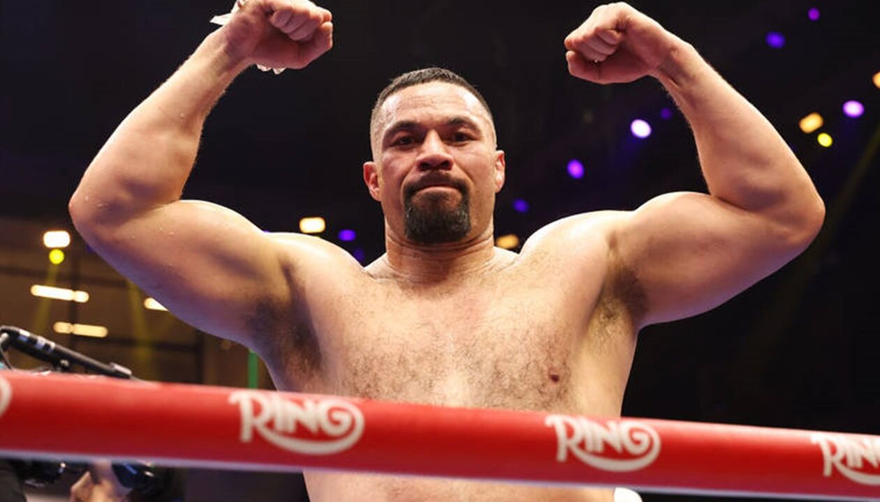 Паркер виклав відео з Усиком після його бою з Дюбуа