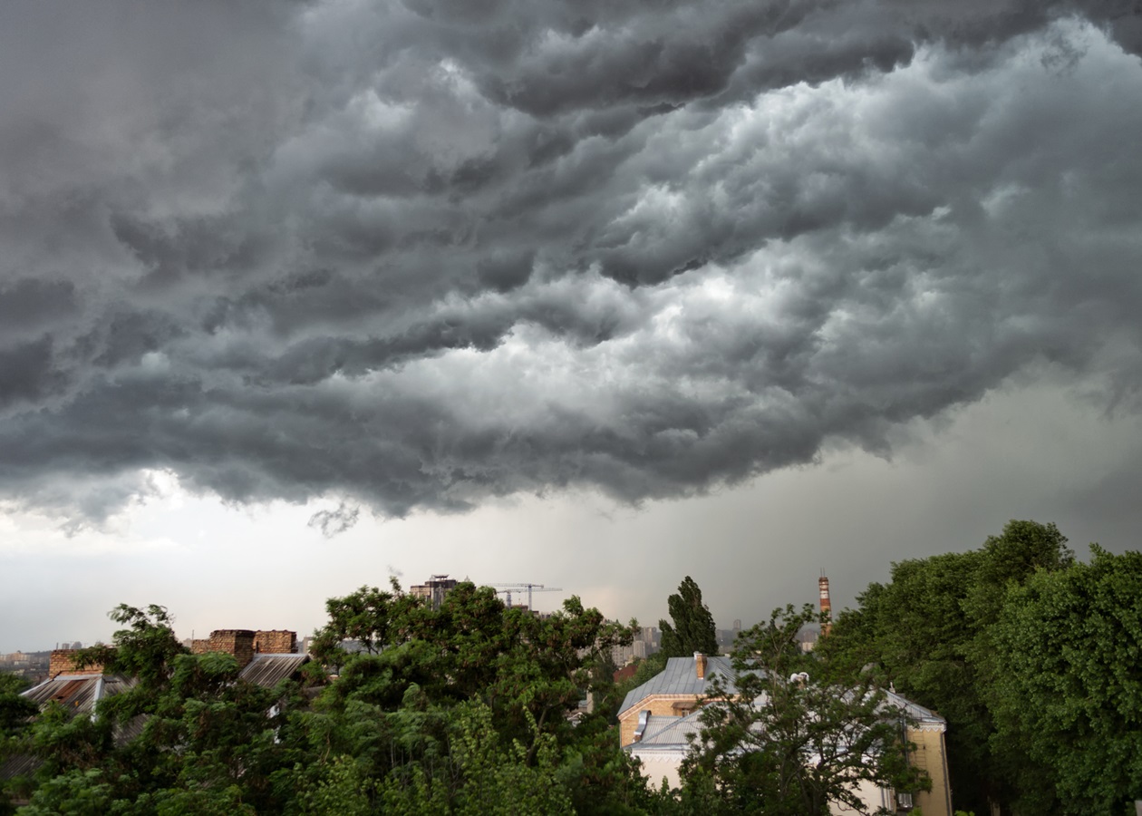 У Києві перший рівень небезпеки через грозу