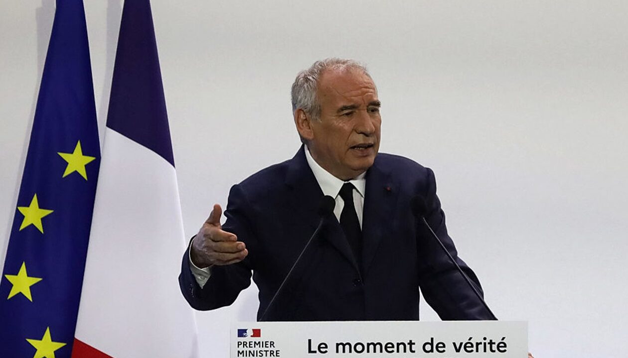 Прем’єр Франції розкритикував митну угоду зі США