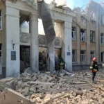 РФ вдарила балістикою по ліцею в Білгород-Дністровському: є загиблі (фото, відео)