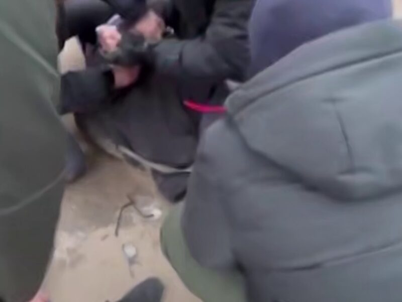 ФСБ затримала дев'ятьох росіян, що "закликали до вбивства силовиків"