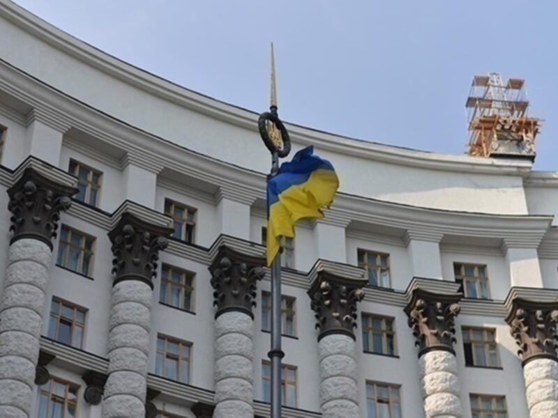 В уряді анонсували програму Авто-для-Захисника