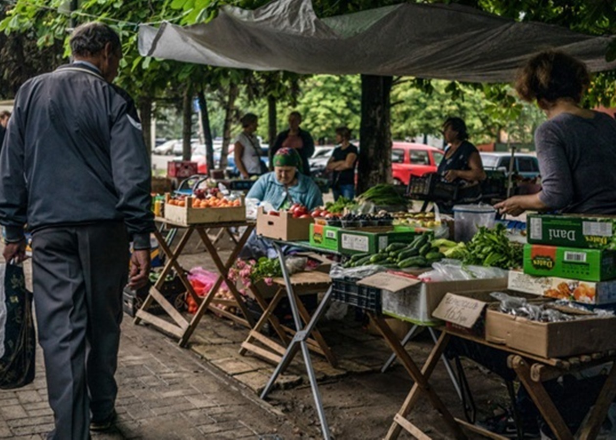 Ціни в Україні падають другий місяць поспіль
