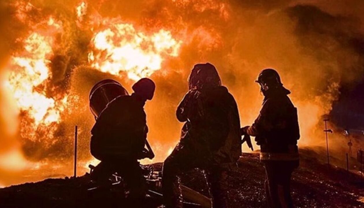 На Київщині внаслідок вибухів виникли пожежі - ОВА