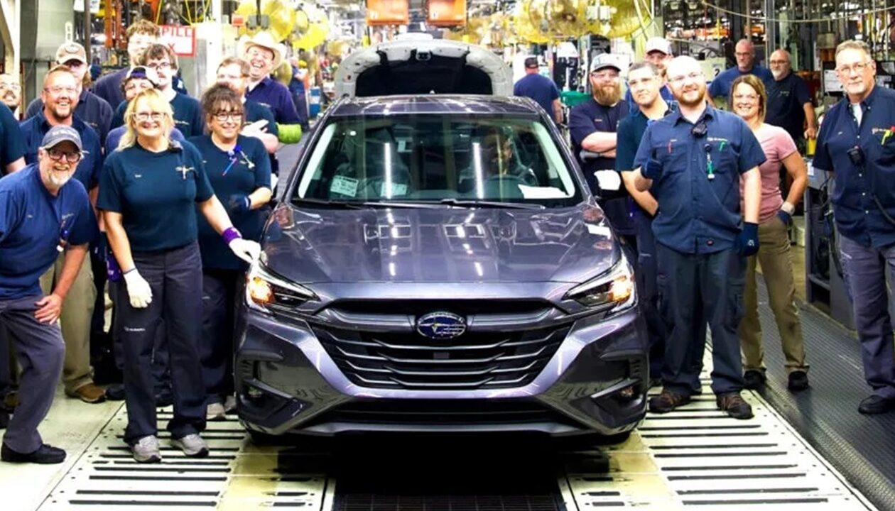 Subaru припиняє випуск Legacy після 35 років виробництва