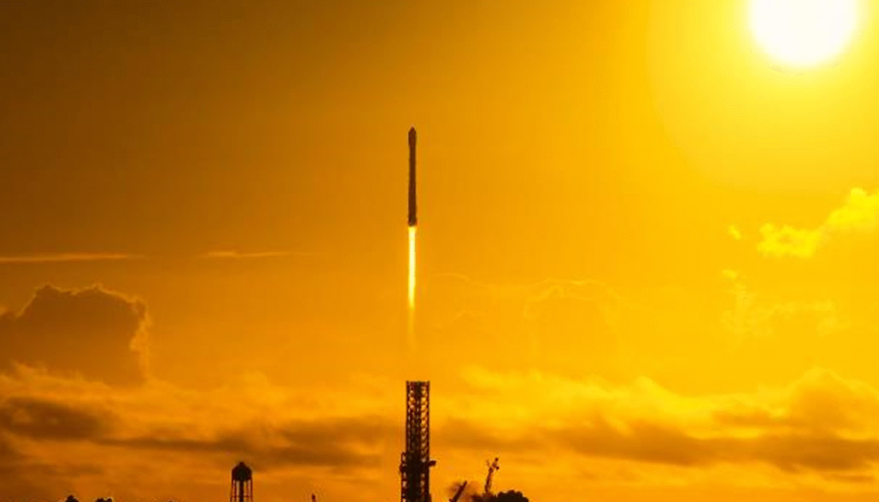 SpaceX вивела на орбіту зонд IMAP для уловлювання міжзоряного пилу