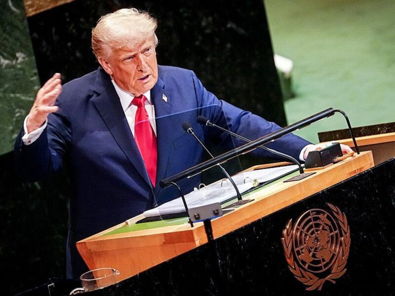 Трамп назвав головних спонсорів війни в Україні