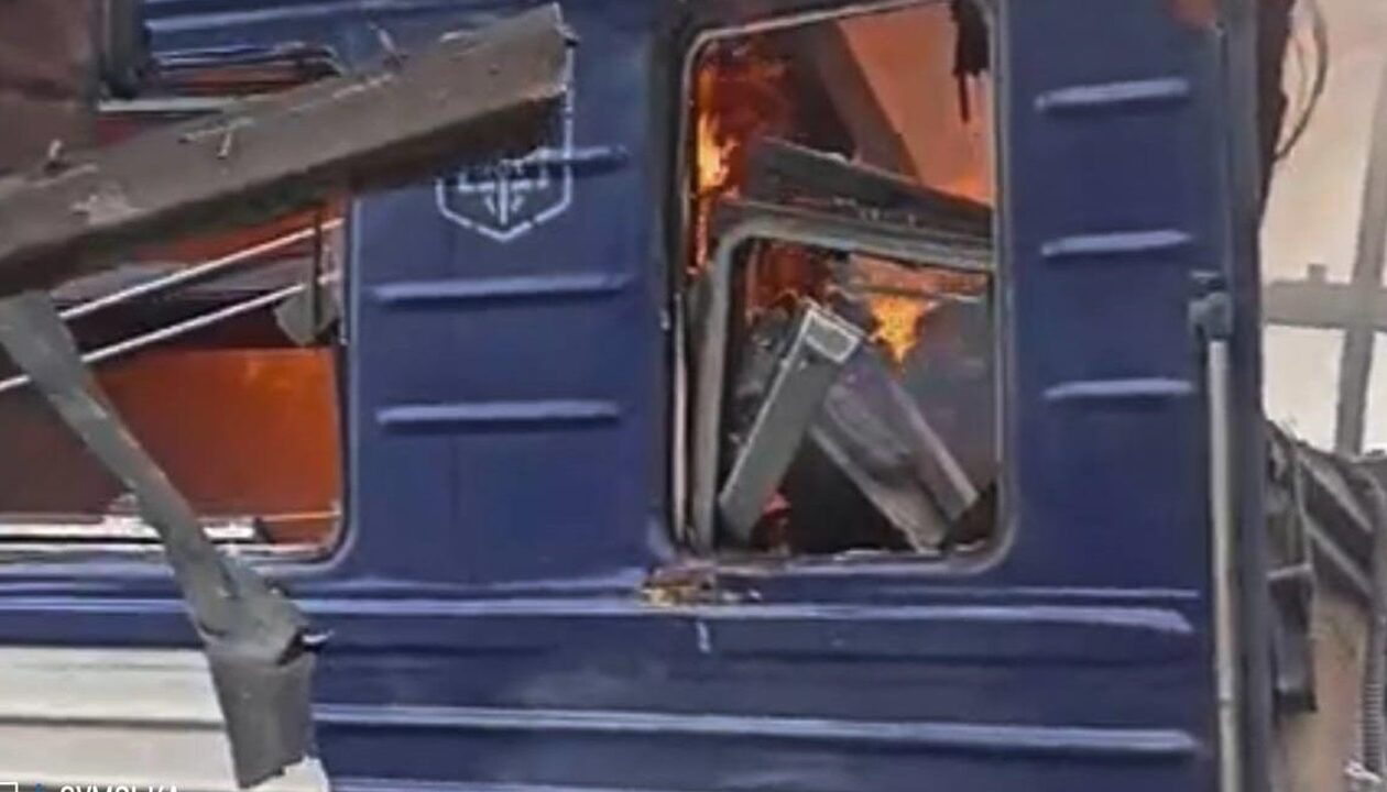 У Шостці атаковано поїзд, десятки поранених