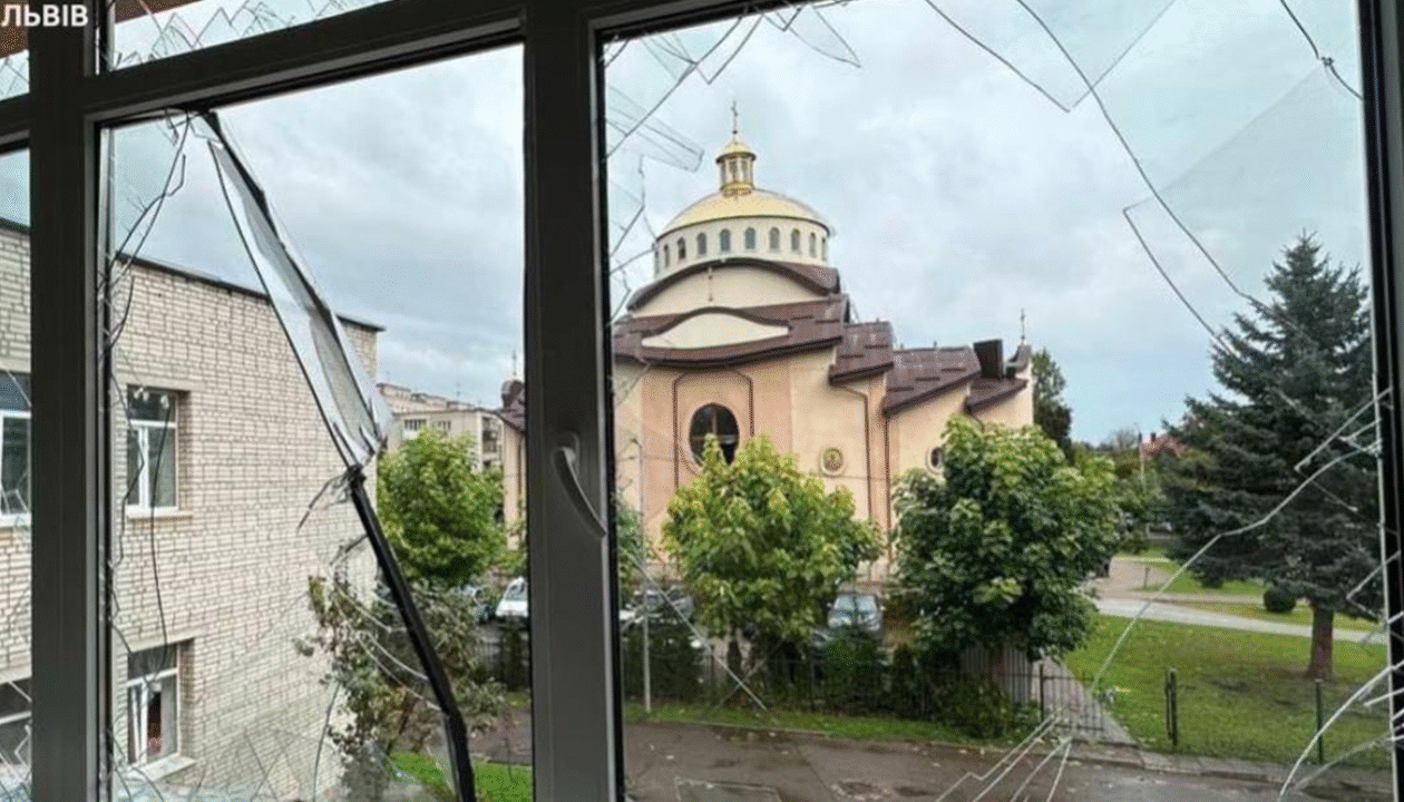 Масована атака на Львів: у місті складна ситуація