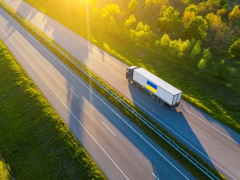 Імпорт в Україні вдвічі перевершив експорт