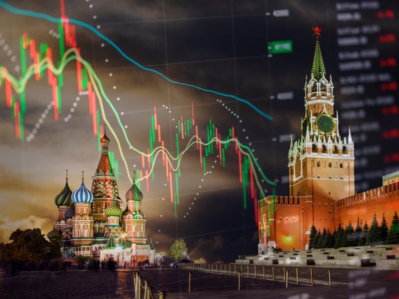 Промислові "титани" РФ масово звільняють працівників