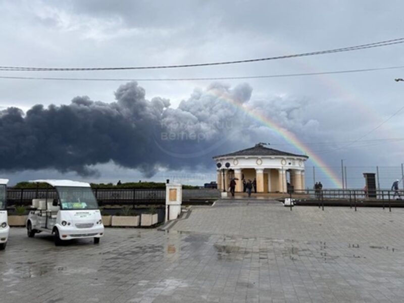 Знищену нафтобазу в Криму показали з супутника