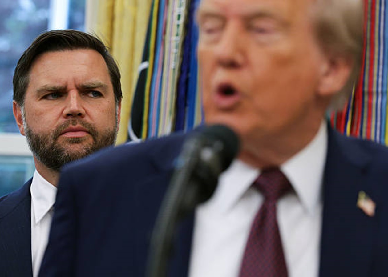 Венс озвучив позицію Трампа щодо Tomahawk Україні