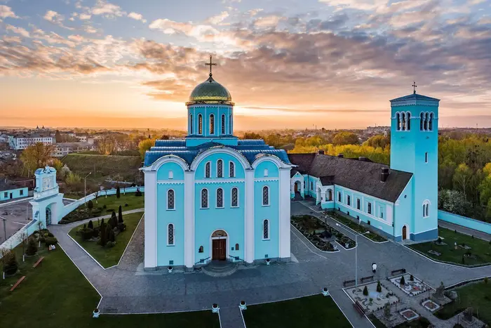 Успенський собор у Володимирі повернуто державі: що знайдено всередині храму (фото)