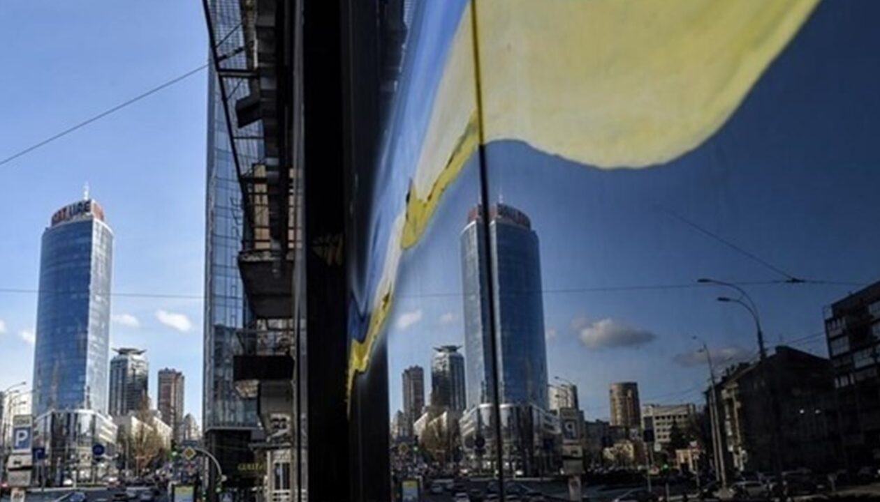 Доходи держбюджету України підскочили на 40%