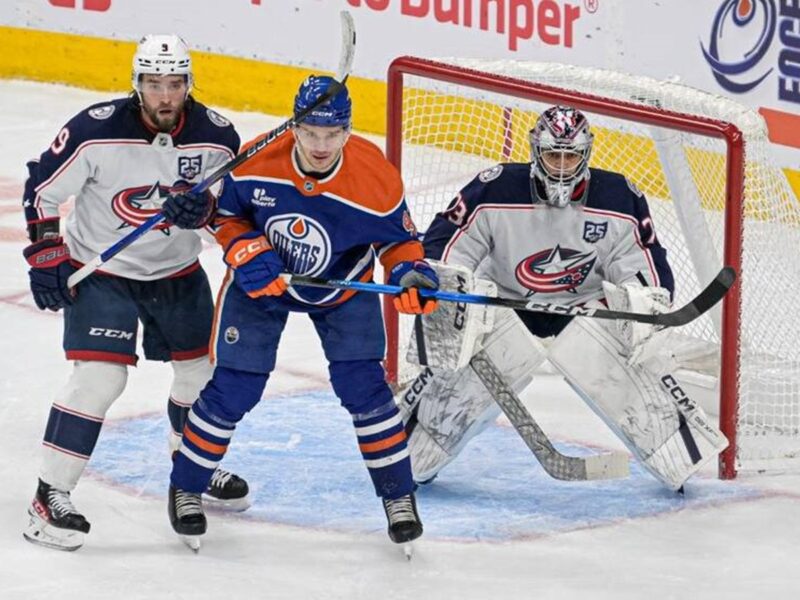 Яскрава ніч в НХЛ: Флорида перемогла Вегас