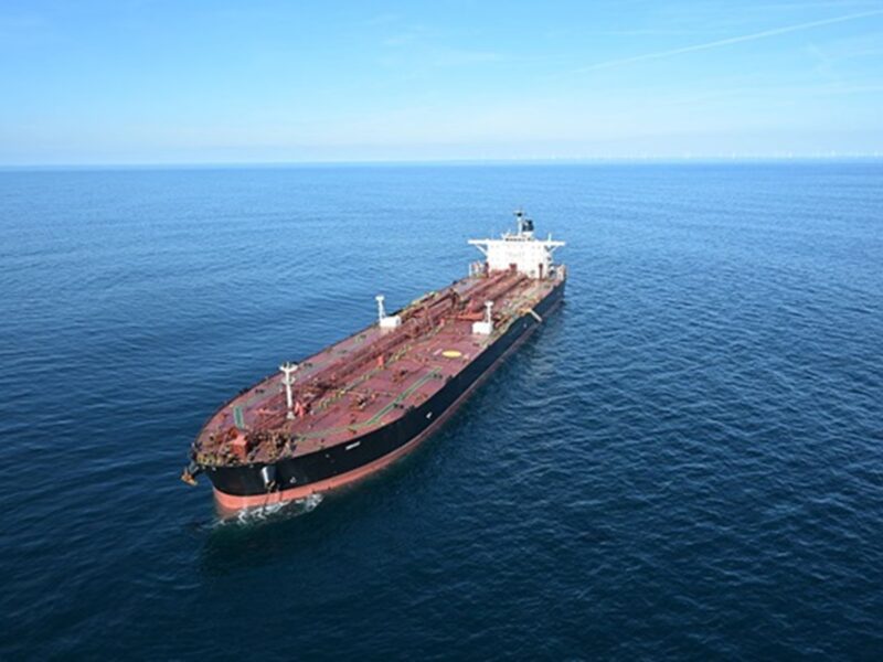 Санкції в дії: Росія накопичила мільйони барелів нерозпроданої нафти