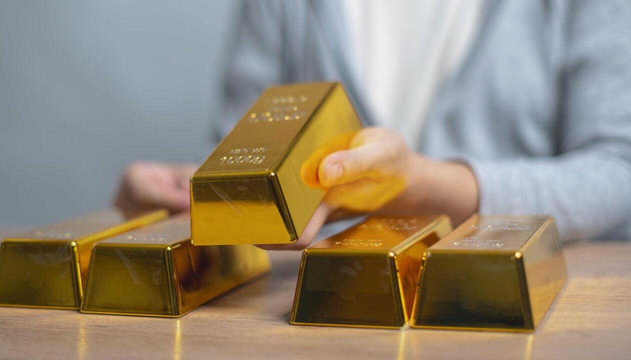 Реальні закупки золота Китаєм перевищують офіційні в 10 разів - ЗМІ