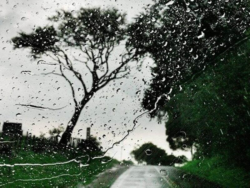 У Західній Європі вирує негода, є жертви