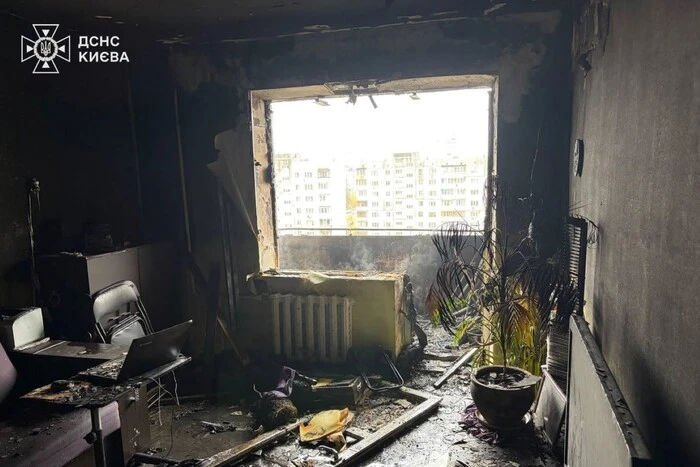 На Оболоні сталася пожежа у багатоповерхівці (фото)