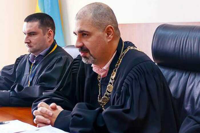 Одеський суддя Бойко задекларував майже 6,8 мільйонів гривень готівки, яку зберігає вдома
