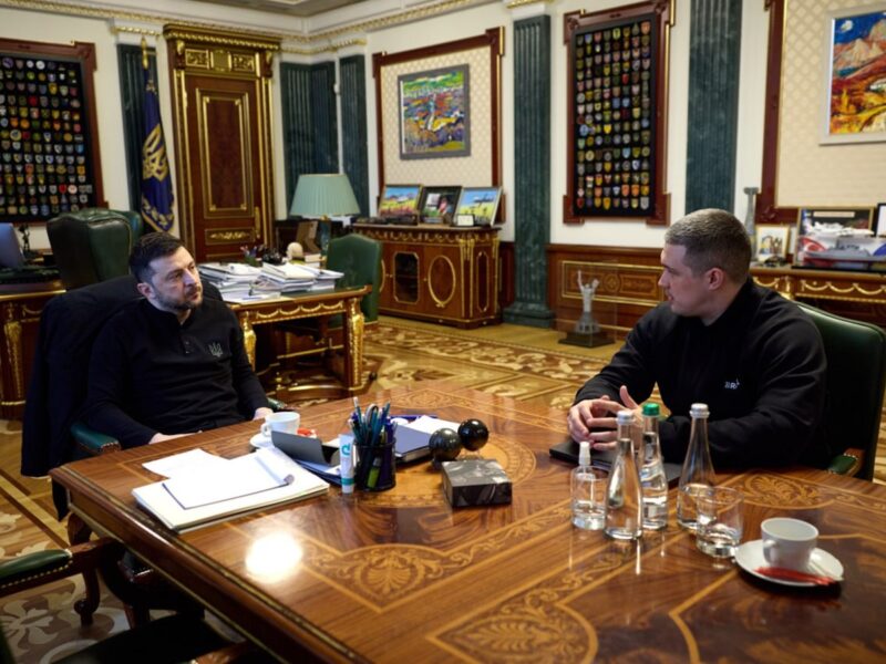 Федоров доповів Зеленському про розширення цифрових сервісів