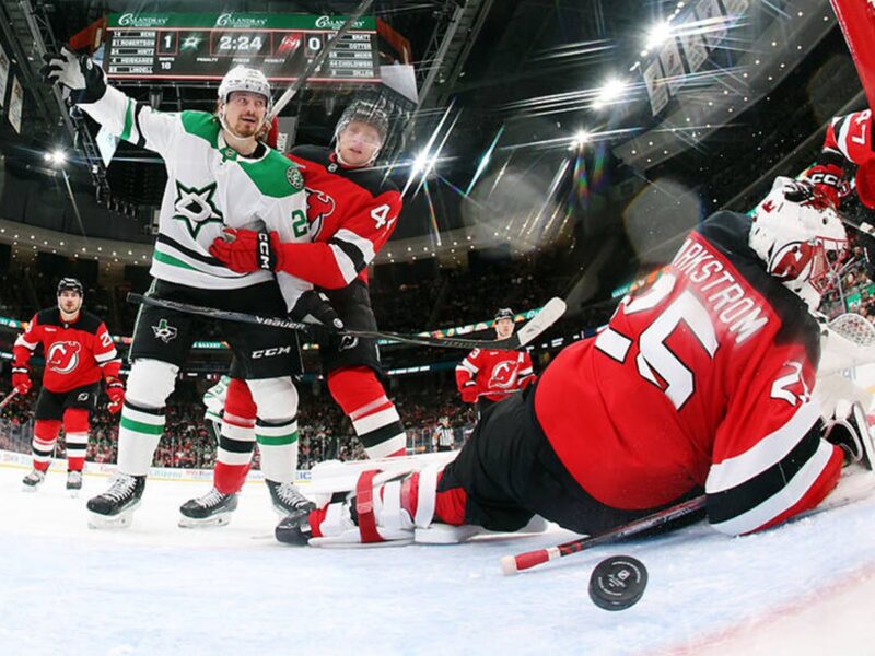 Перемога та розгром: результати ночі в НХЛ