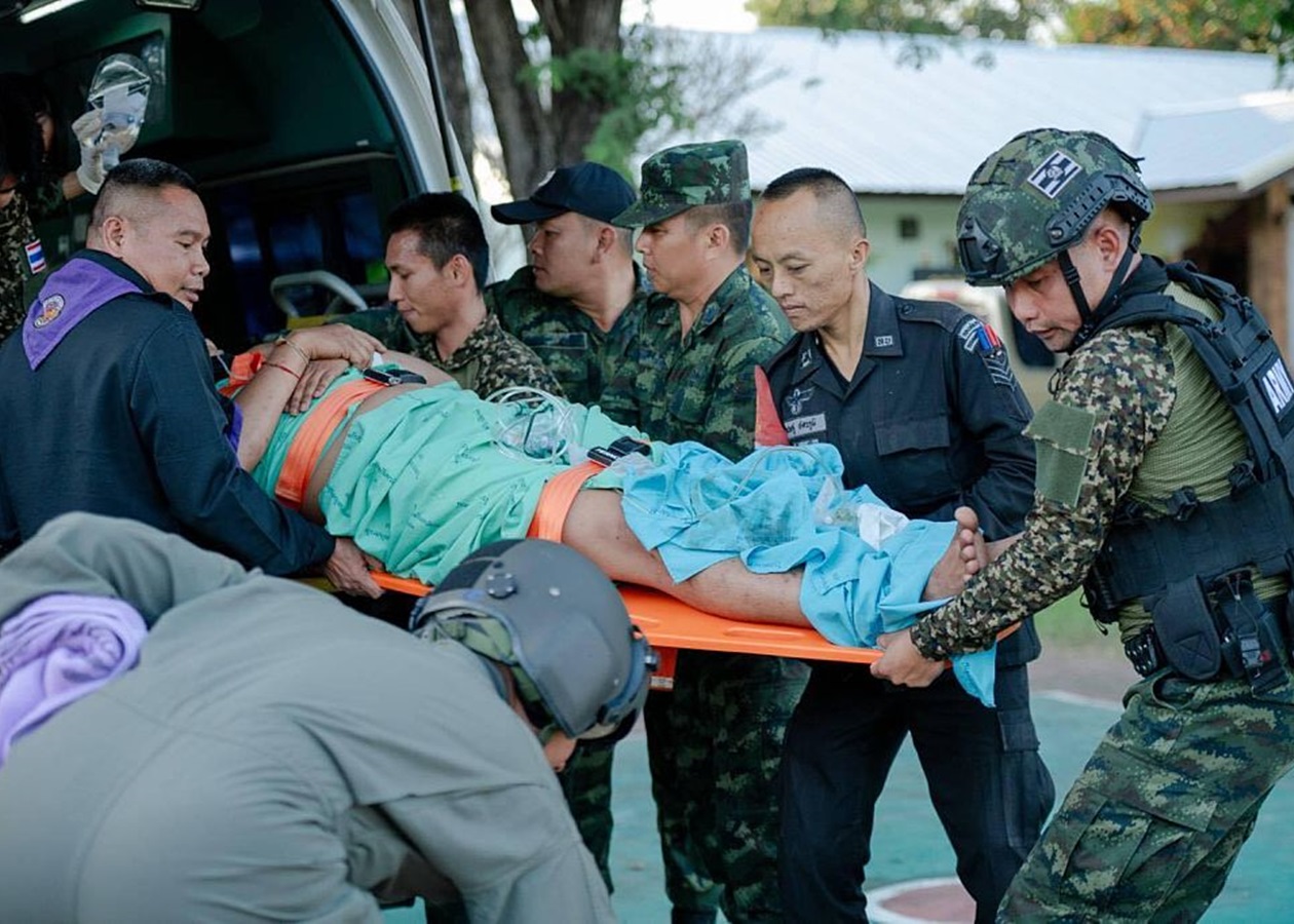 Попри "перемир'я Трампа": Таїланд та Камбоджа обмінялися ударами