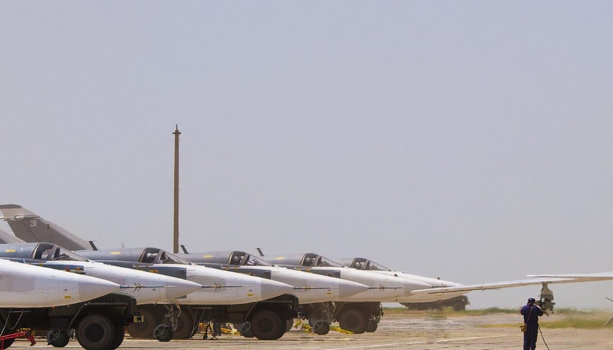 В РФ померли два льотчики, яких катапультувало з літака - соцмережі