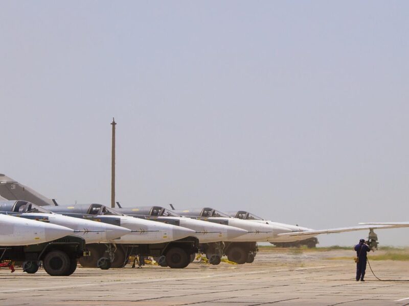 В РФ померли два льотчики, яких катапультувало з літака - соцмережі