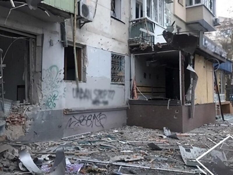 Росіяни вдарили по Херсону: можливі перебої з опаленням