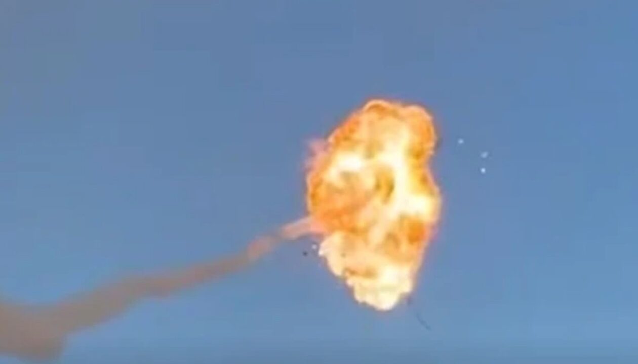 Повітряні сили показали ефектне збиття дронів РФ