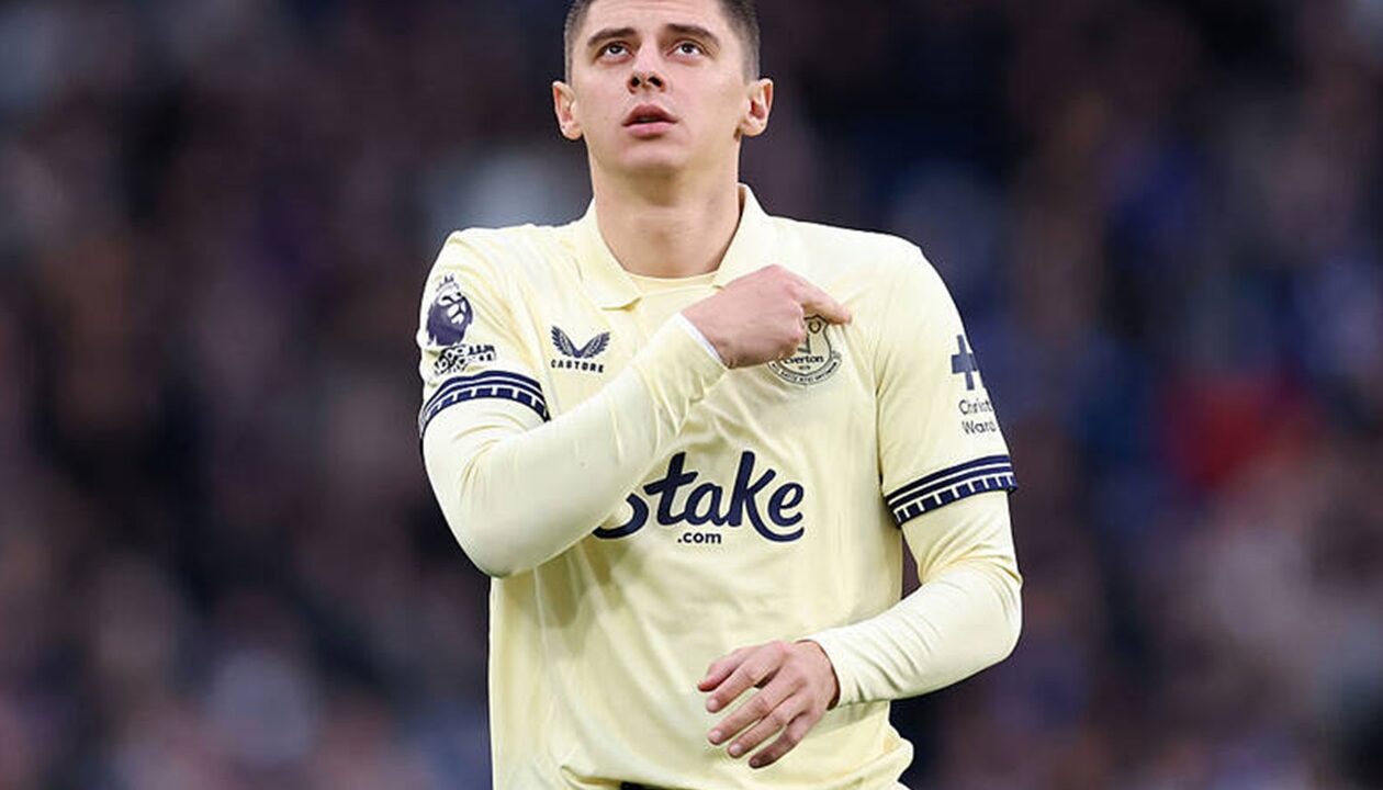 Миколенко з Евертона може піти грати в Бундеслігу