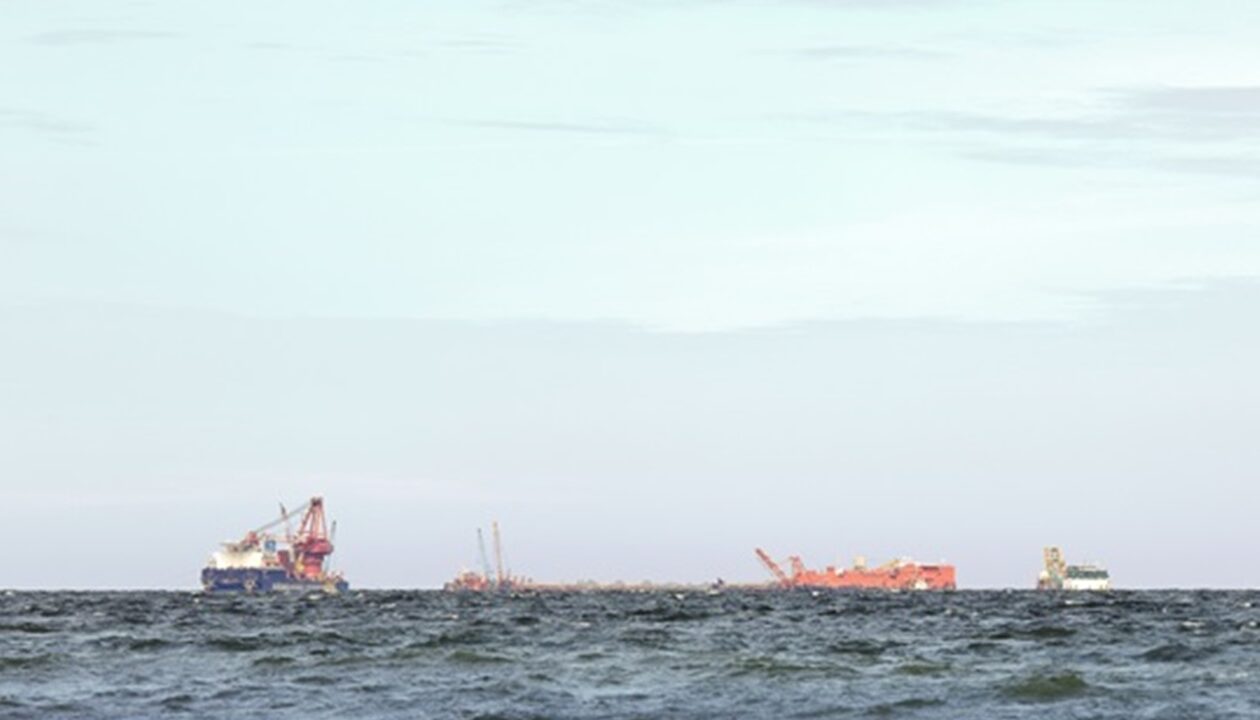 Ціни на нафту реагують на облогу Венесуели і обстріл танкера РФ