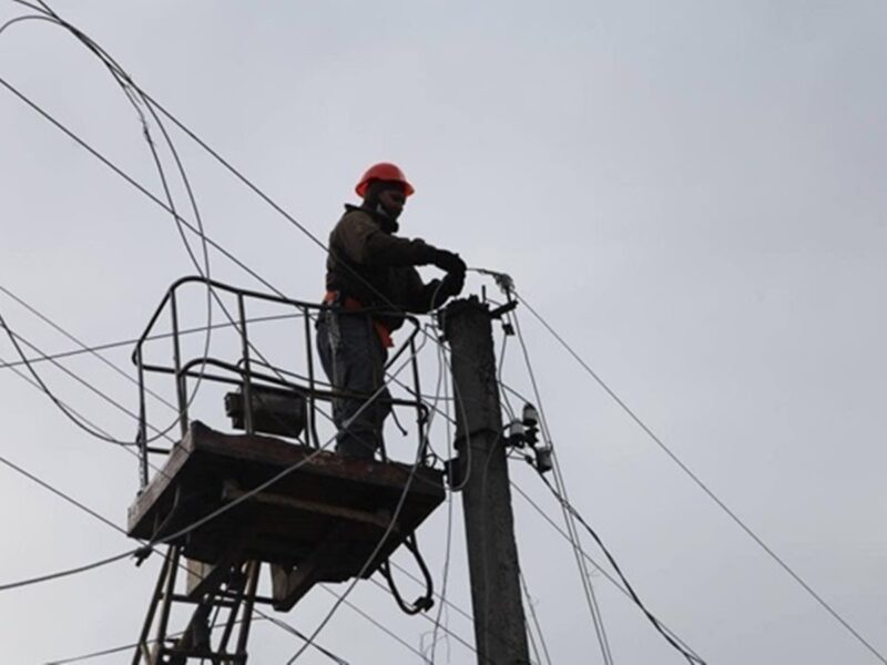 Атака РФ: три області майже повністю знеструмлені