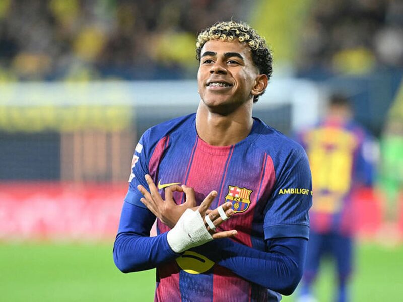 Ямаль породичався з YouTube золотою кнопкою