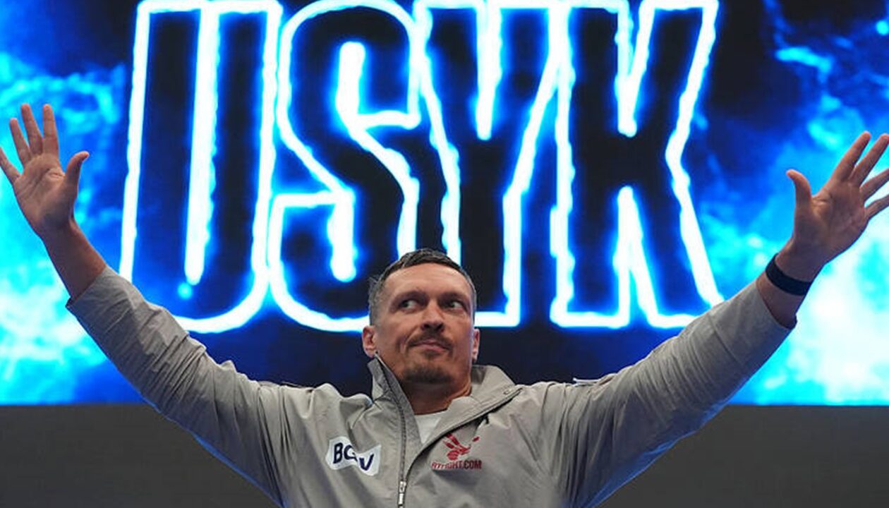 Усик подивиться бій Іноуе в Саудівській Аравії