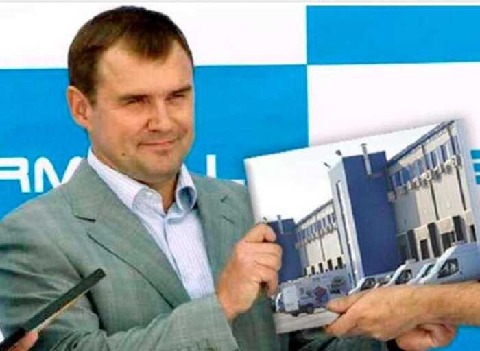 Хто подарував Юрію Осьмаку 50 мільйонів доларів: загадка державного боргу Укрексімбанку