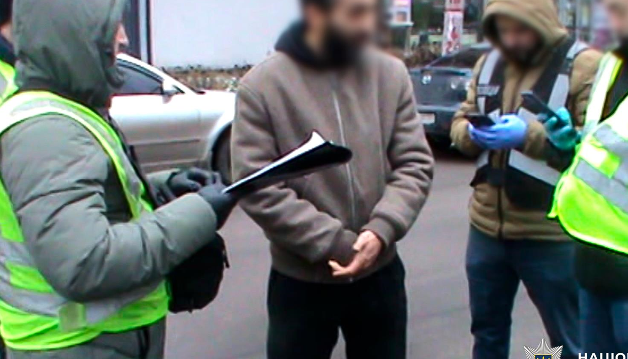 У Києві затримали іноземця з кокаїном на 35 млн гривень